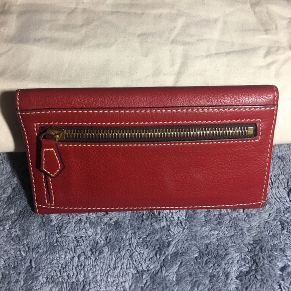 Dooney & Bourke Leather Dillen Continental Wallet - Picture 3 of 8